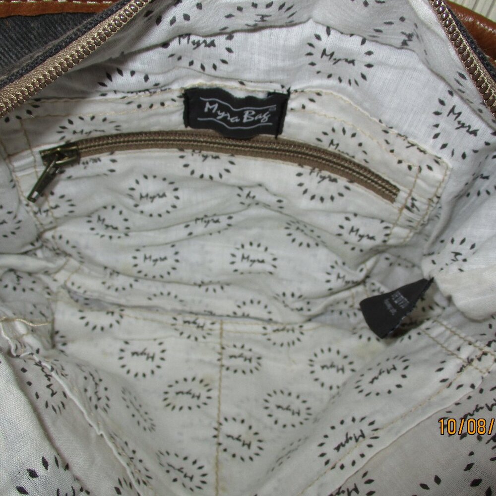 Myra Western Shoulder Bag - Picture 8 of 13